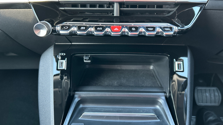 Peugeot 2008 1.2 PureTech 130 Allure Premium 5dr EAT8 Petrol Estate